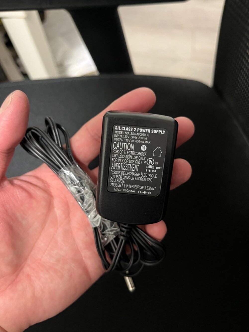 10V AC Adapter Charger for Bissell 20037 Pet Stain Eraser 1611736 Power Supply